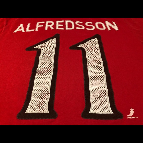 Ottawa Senators Daniel Alfredsson Reebok shirt - Picture 9 of 10